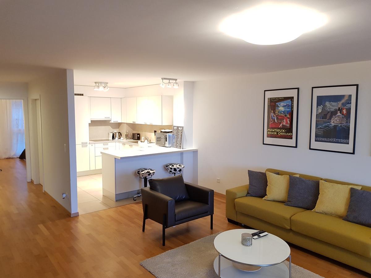 Montreux Lake View Apartments City Centre Bagian luar foto
